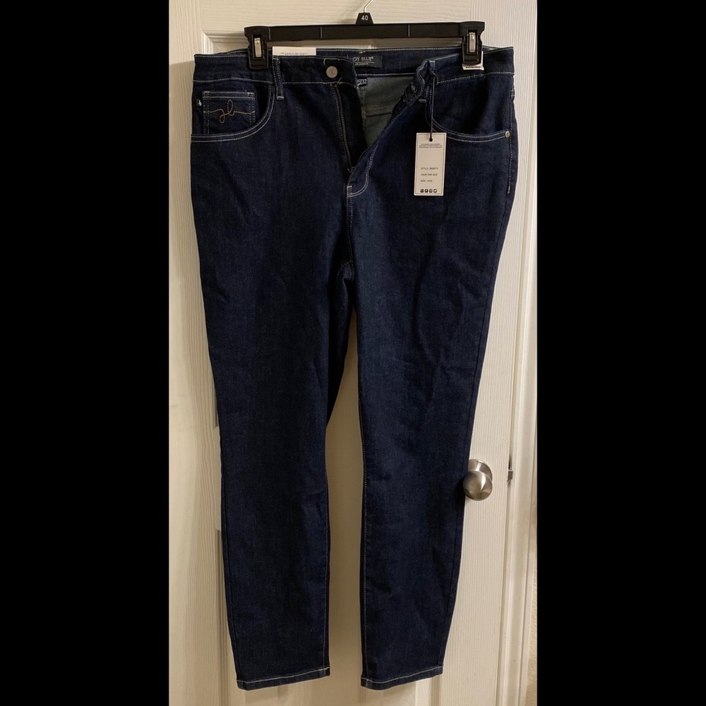 Judy Blue Jeans Mom Jean High Waisted Size 15/32